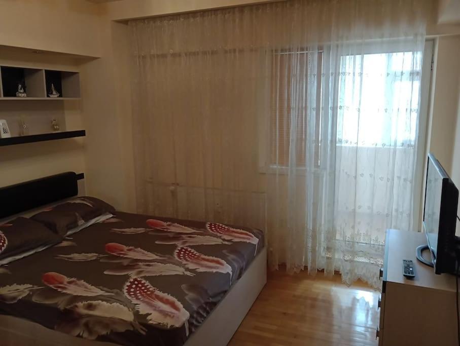 Apartament Ultracentral Kfc Craiova Bagian luar foto