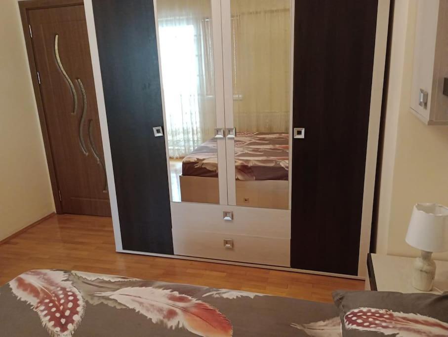 Apartament Ultracentral Kfc Craiova Bagian luar foto